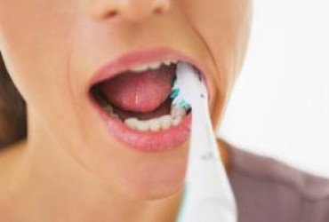 اشتباهی در مورد بهداشت دهان و دندان | تفکر اشتباهی در مورد بهداشت دهان و دندان 